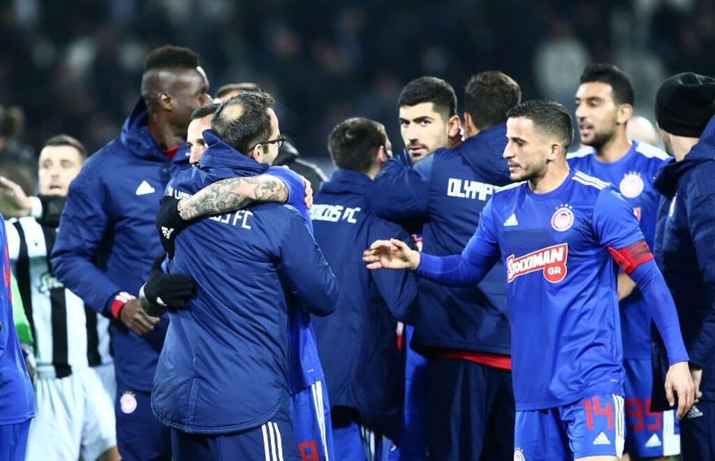 ΠΑΟΚ – Ολυμπιακός: Έξαλλοι πανηγυρισμοί αλλά και απογοήτευση στην Τούμπα (photos)