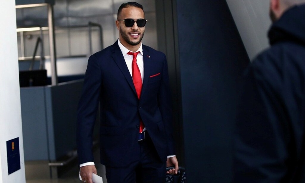 Ολyμπιακός: Aναχώρησε η πτήση... «ανατροπής» για το Λονδίνο! (photos)