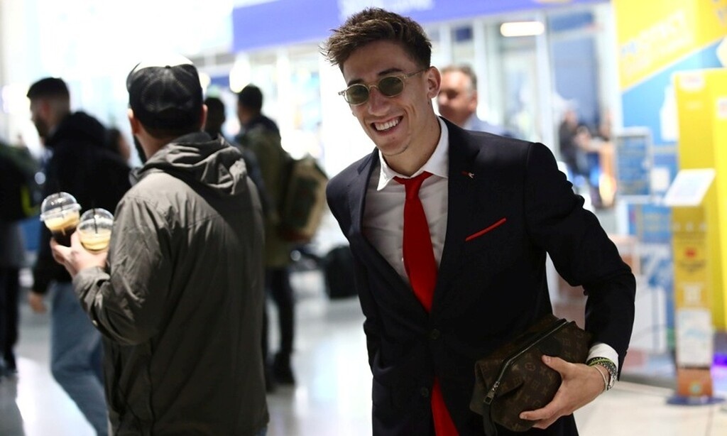 Ολyμπιακός: Aναχώρησε η πτήση... «ανατροπής» για το Λονδίνο! (photos)