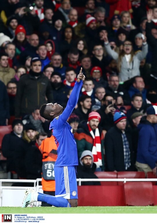 Άρσεναλ-Ολυμπιακός: Το «κάρφωσε» ο Σισέ και έβαλε «φωτιά» στο Emirates! (video)