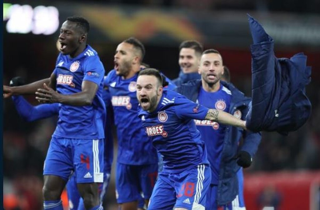 Ολυμπιακός: Τα συγχαρητήρια της ΚΑΕ στην ΠΑΕ (photos)