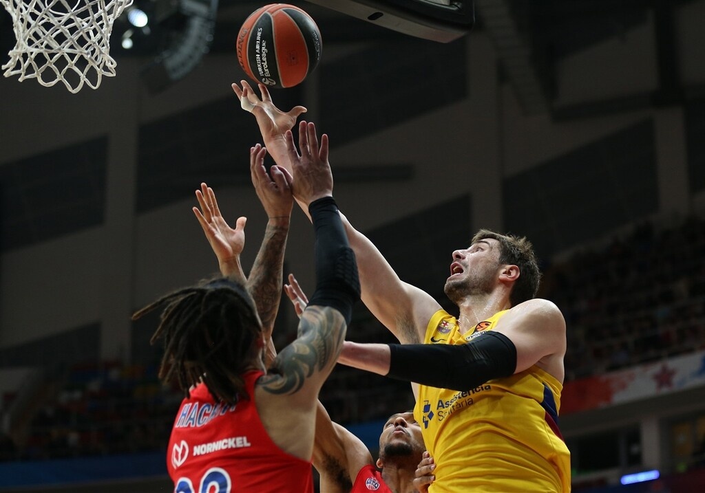 ΤΣΣΚΑ Μόσχας-Μπαρτσελόνα 80-82: Με «καυτό» Μίροτιτς την ξέρανε στο φινάλε (videos+photos)