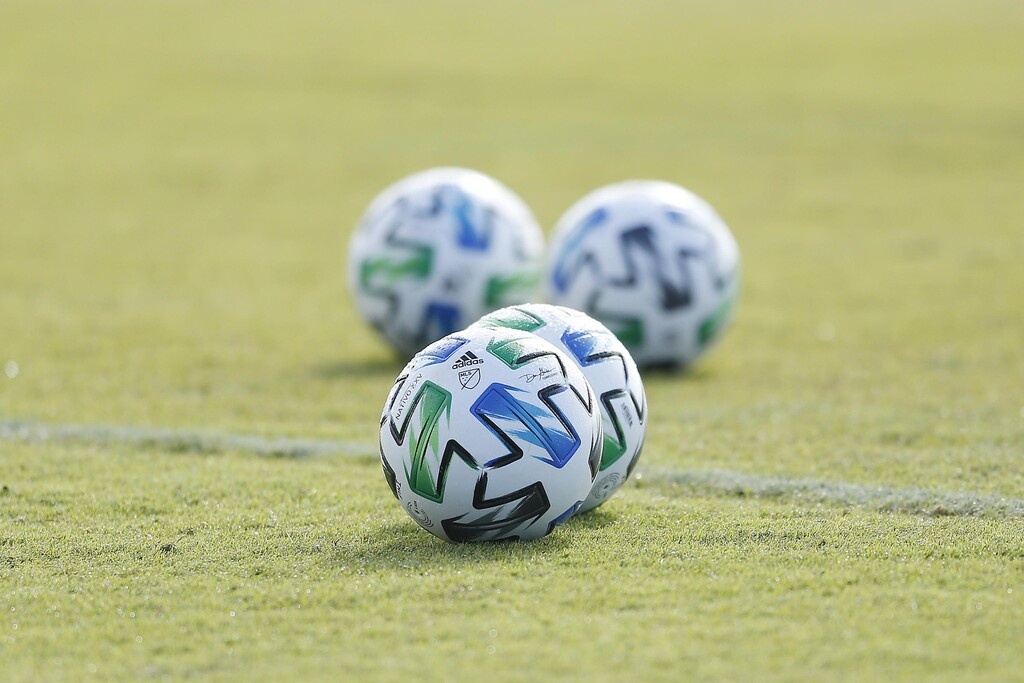 Η διοίκηση της Χόνβεντ ανακοίνωσε την απόλυση του Ιταλού τεχνικού της, για προληπτικούς λόγους.