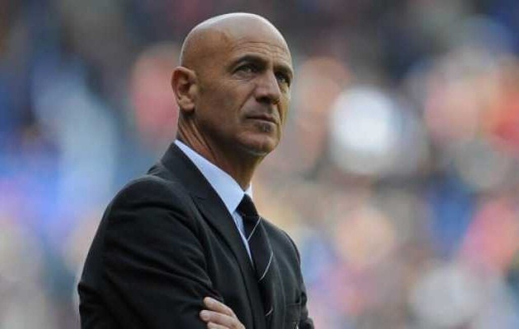 Ο 62χρονος Σανίνο προσλήφθηκε τον περασμένο Μάιο και απολύθηκε την Τετάρτη για... προληπτικούς λόγους.