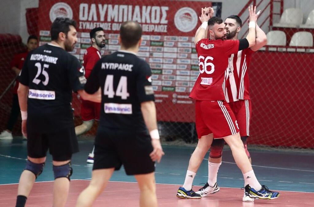 Εύκολη νίκη για Ολυμπιακό κόντρα στον ΠΑΟΚ (video+photos)