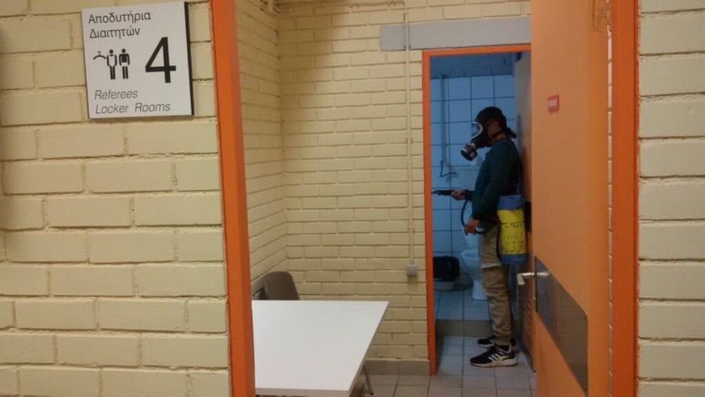 Ολυμπιακός-Παναθηναϊκός ΟΠΑΠ: Απολύμαναν το ΣΕΦ για τον κορωνοϊό (photos)