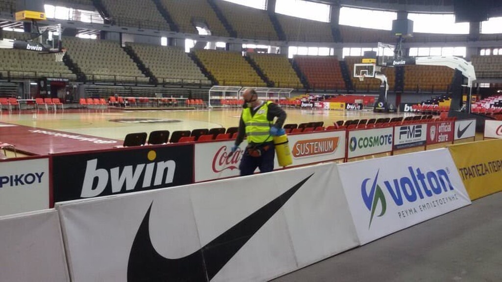 Ολυμπιακός-Παναθηναϊκός ΟΠΑΠ: Απολύμαναν το ΣΕΦ για τον κορωνοϊό (photos)