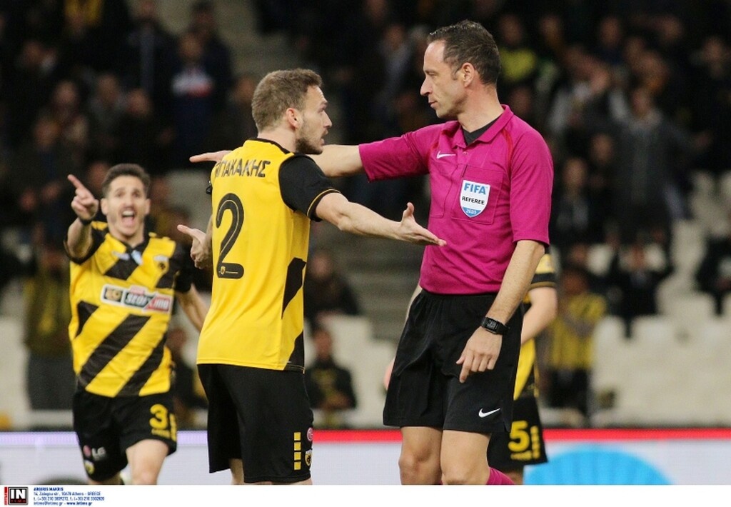 Ένταση και καθυστέρηση στο δεύτερο ημίχρονο στο ΟΑΚΑ, έξαλλοι με το πέναλτι στην ΑΕΚ (photos)