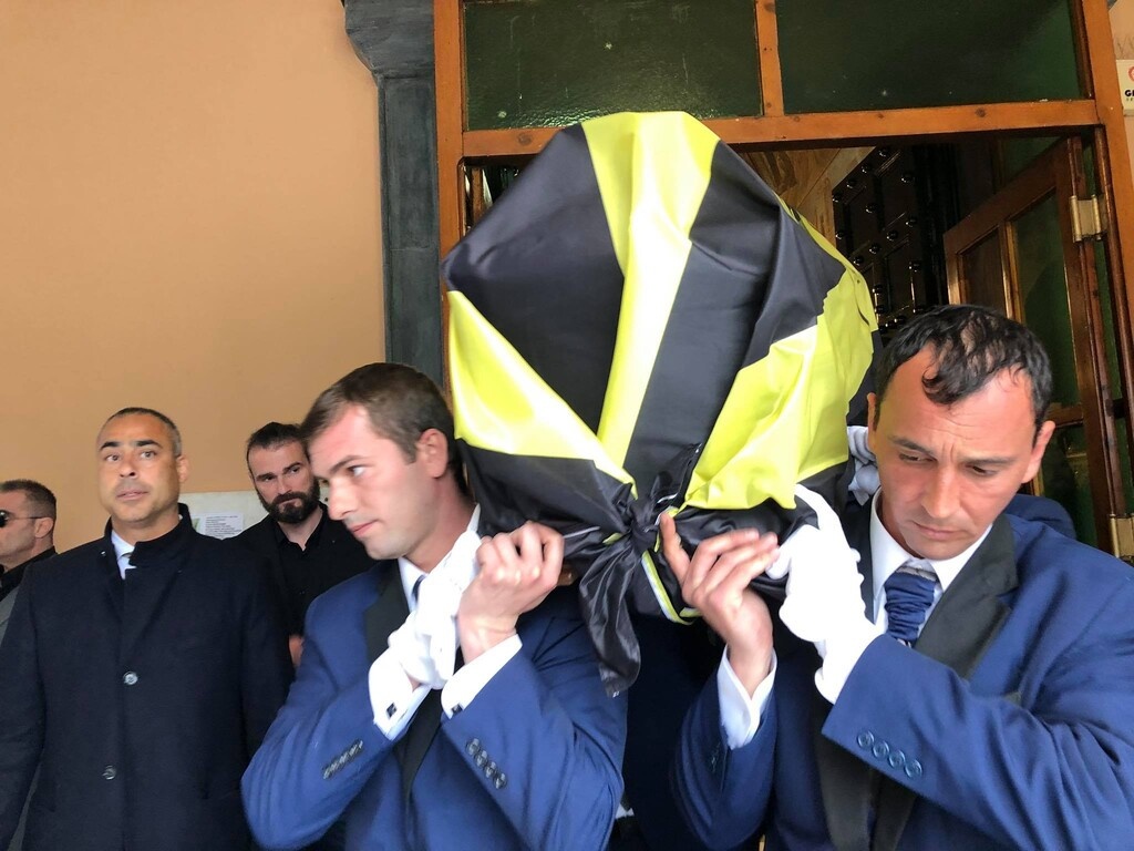 Το τελευταίο αντίο στον Μιχάλη Τροχανά (photos)