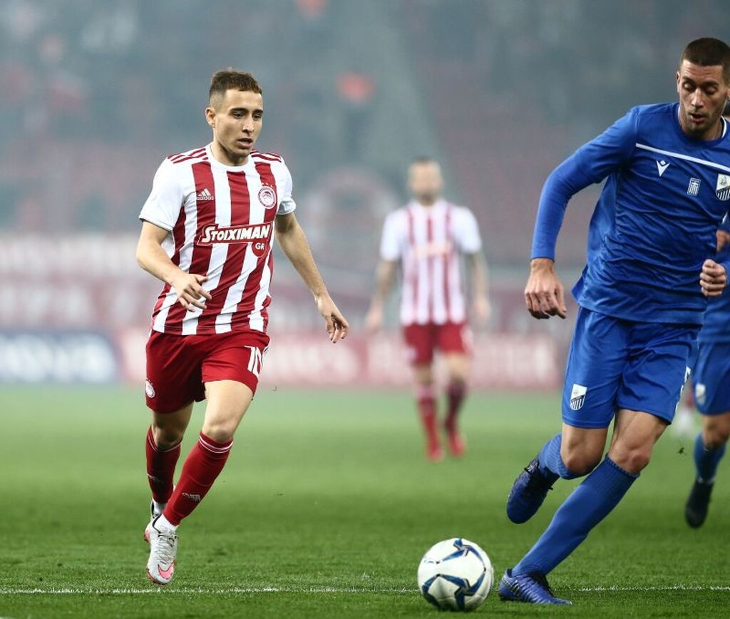 Ο Εμρέ Μορ παρότι αποκτήθηκε τον Ιανουάριο, φαίνεται να μην υπολογίζεται από τον Μαρτίνς. Ο παίκτης είναι δανεικός και δύσκολα ο Ολυμπιακός θα μπει στη διαδικασία να δώσει χρήματα για να  τον αποκτήσει από τη στιγμή που φαίνεται να μην υπολογίζεται.