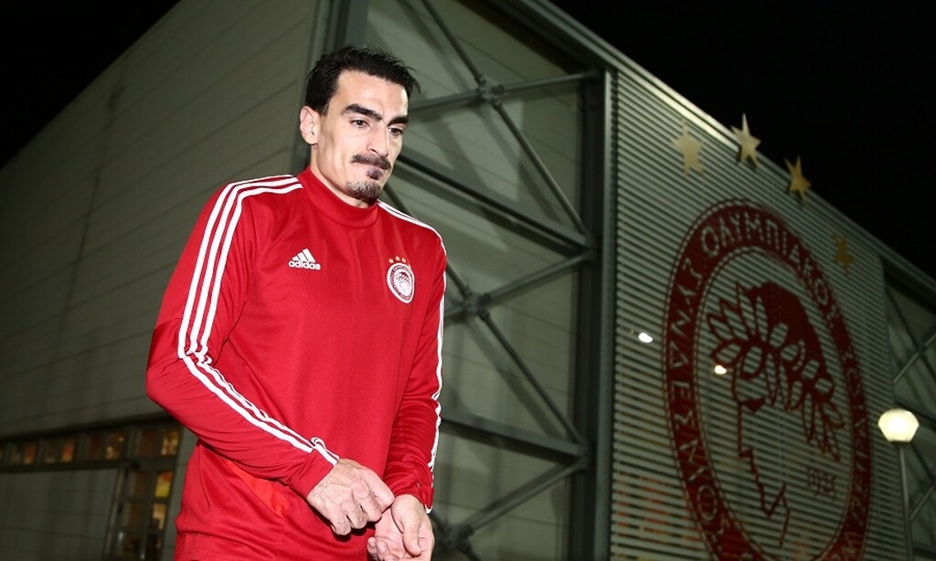 Τη Δευτέρα υπήρξαν κάποια δημοσιεύματα, σύμφωνα με τα οποία ο Λάζαρος Χριστοδουλόπουλος δεν θα συνεχίσει στον Ολυμπιακό την επόμενη σεζόν.