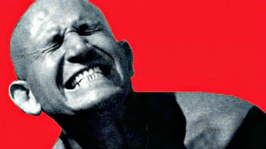 Ο διάσημος πορνοστάρ αισθάνθηκε αδιαθεσία την Τρίτη κι έτσι ειδοποιήθηκε άμεσα το ΕΚΑΒ.