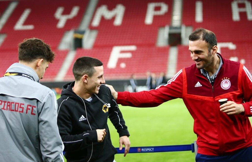 Ολυμπιακός-Γουλβς: Η επιστροφή του συγκινημένου Ποντένσε (photos)