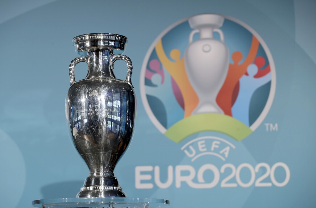Euro 2020: Επίσημη αναβολή και μετάθεση για το 2021 ανακοίνωσε η UEFA