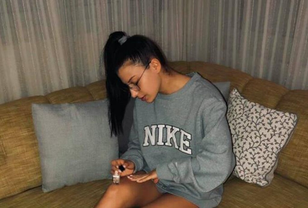 Κορονοϊός: Αυτή είναι η καυτή αθλήτρια του ΠΑΟΚ που μένει σπίτι - Το... δημιουργικό μήνυμα (photos)