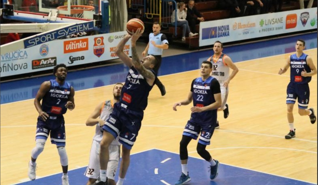 Ιγκοκέα (Βοσνία):                                                                                                                      
Πρόωρο πρωταθλητή έχουμε και στη Βοσνία...