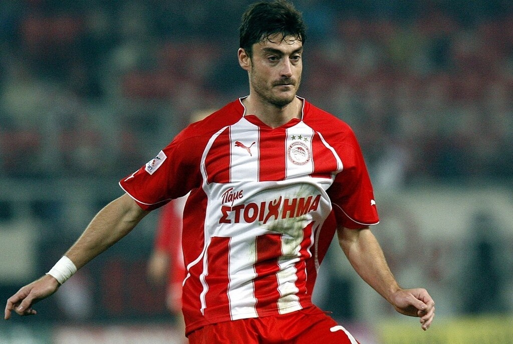 Εκεί θέλει να δημιουργήσει τη δική του ακαδημία, εξασκώντας παράλληλα τη θέση του προπονητή και έχει έρθει ήδη σε επαφές με αρκετούς συλλόγους της περιοχής.