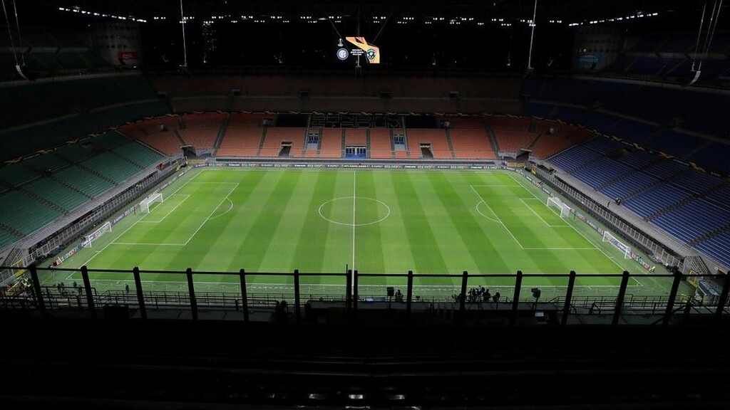 ...θα είναι αδύνατο και τουλάχιστον επικίνδυνο να υπάρχει κόσμος στις κερκίδες νωρίτερα από το Νοέμβριο.