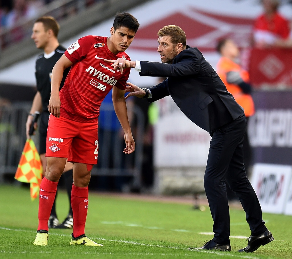 Μιλάμε φυσικά για τον Λορέντζο Μελγαρέχο. Ο 30χρονος άσος μπορεί να αγωνιστεί με την ίδια επιτυχία στα δύο άκρα της επίθεσης και το καλοκαίρι μένει ελεύθερος