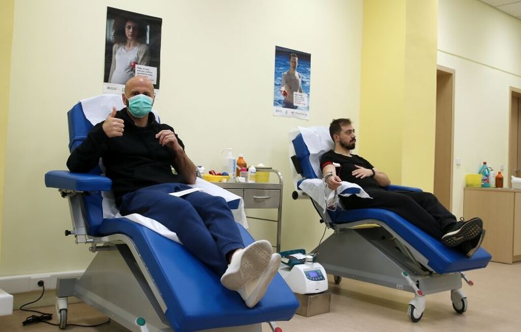 Κορονοϊός: Οι πρωταθλητές του Euro 2004 έδωσαν αίμα (photos)