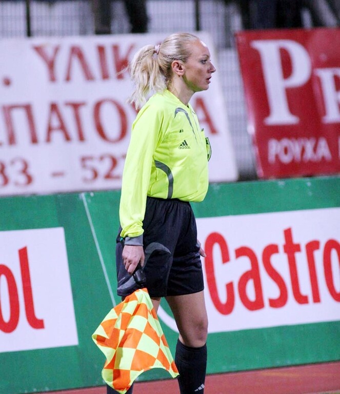 Η διαιτητής Κωνσταντινίδου και ο Πέτρος Δημητρίου στέλνουν το δικό τους μήνυμα για τον κορονοϊό