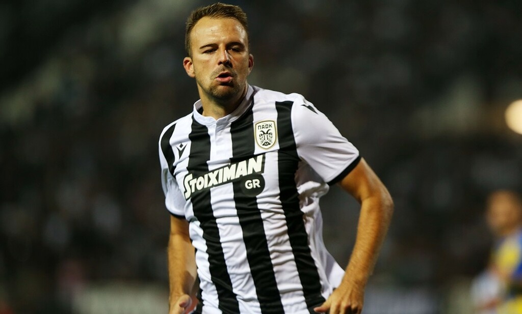 Κάπως έτσι αποκαλύπτεται το σχέδιο της Σπόρτινγκ Λισαβόνας, η οποία προσπαθεί διοχετεύοντας δημοσιεύματα στον πορτογαλικό Τύπο για να αναγκάσει τους Θεσσαλονικείς να πληρώσουν το παραπάνω ποσό