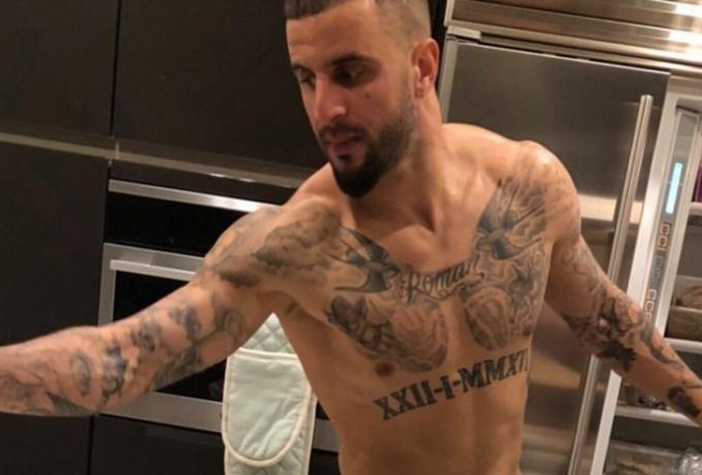 Κορονοϊός: Αστέρι της Premier League «έσπασε» την καραντίνα και έκανε πάρτι με call girls (photos)