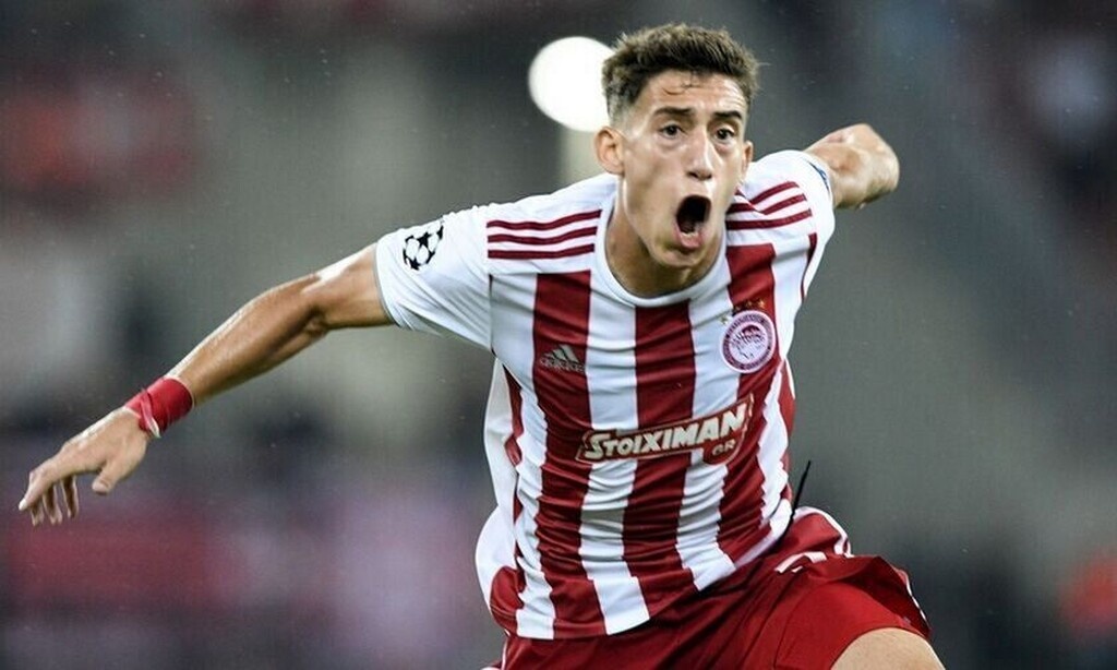 Κάτι τέτοιο είναι αδύνατο να ισχύει, αφού η Νάπολι δεν μπορεί να κάνει… παζάρια με τον Ολυμπιακό για τον Τσιμίκα και την ίδια στιγμή να προσφέρει περισσότερα χρήματα σε άλλη ομάδα και ποδοσφαιριστή