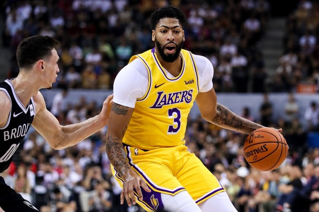 NBA: Η απίστευτη βίλα που βγάζει στο «σφυρί» ο Ντέιβις (video+photos)