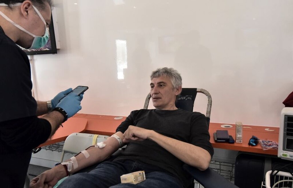 Με Μαυρωτά και μέλη της ομάδας μπάσκετ του 1987 η εθελοντική αιμοδοσία του ΟΑΚΑ (photos)