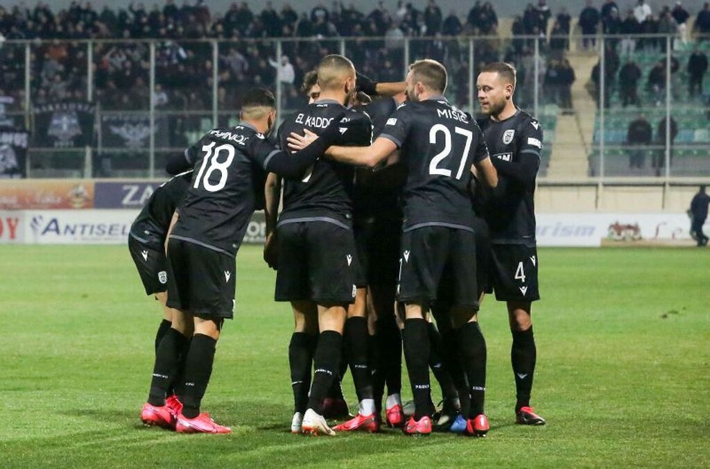 Δυο ποδοσφαιριστές του ΠΑΟΚ φαίνεται πως κάτι δεν έκαναν σωστά και τιμωρήθηκαν με πρόστιμο 150 ευρώ για κυκλοφορία χωρίς τα απαραίτητα έγγραφα!