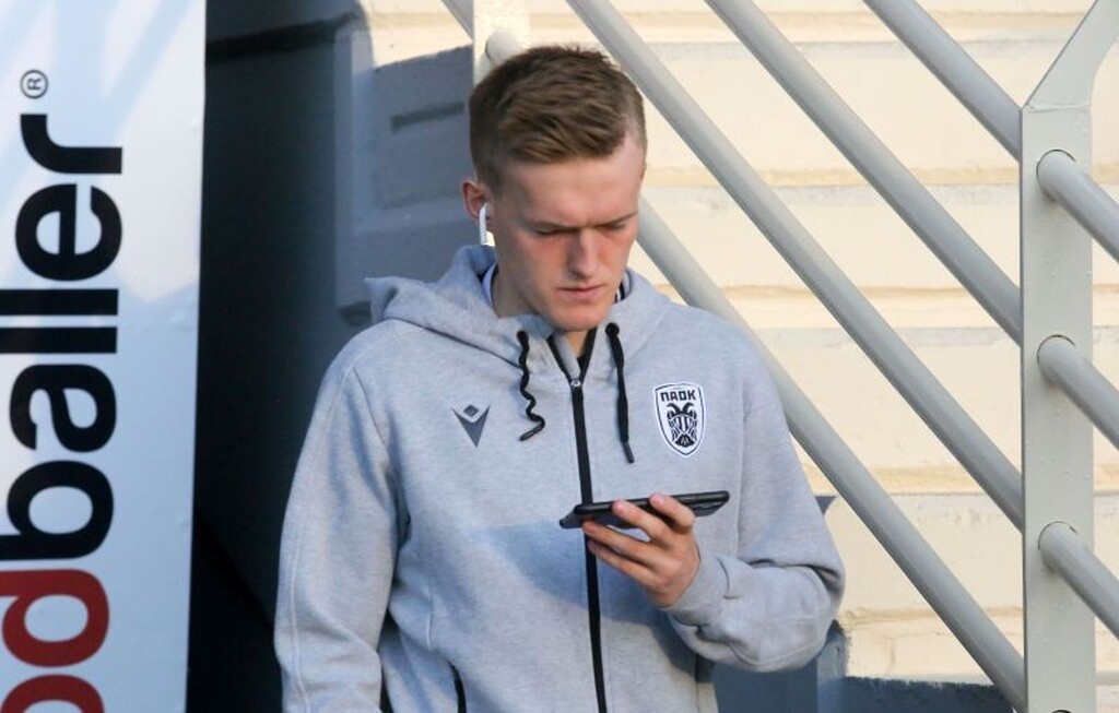 Ο ένας είναι ο Πολωνός επιθετικός, Κάρολ Σφιντέρσκι...