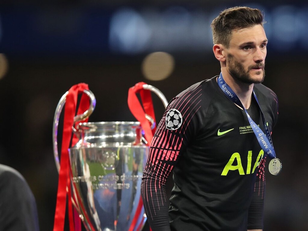 Κορονοϊός: Ο Γιορίς δίνει τα γάντια του από τον τελικό του ChL σε δημοπρασία (video+photos)