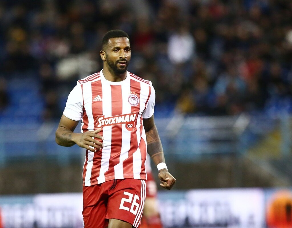 Ολυμπιακός: Επιστρέφει Ελλάδα ο Καφού (photo)