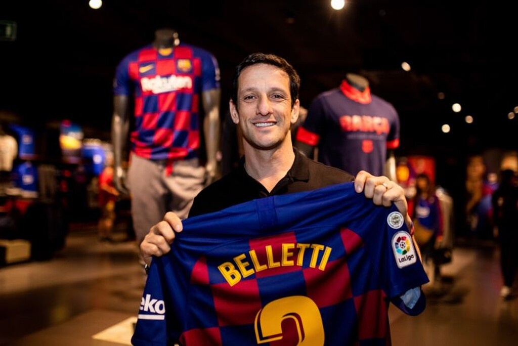 Μπαρτσελόνα: Που είναι σήμερα όσοι έπαιζαν στο πρώτο γκολ του Τζουλιάνο Μπελέτι – Ο Βραζιλιάνος φουλ μπακ συνέχισε την καριέρα του στην Τσέλσι και σταμάτησε την ενεργό δράση παίζοντας στην πατρίδα και τη Φλουμινένσε.