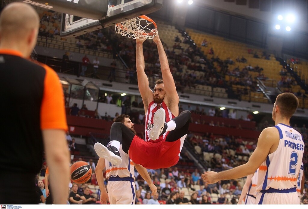 3.Ολυμπιακός-Βαλένθια 89-63 (11 Οκτωβρίου 2019): 23/41 δίποντα, 9/19 τρίποντα, 13 κλεψίματα – PIR: 116 βαθμοί - MVP: Νίκολα Μιλουτίνοφ: 17 πόντοι (7/11 δίποντα, 3/4 βολές), 14 ριμπάουντ – PIR: 29 βαθμοί