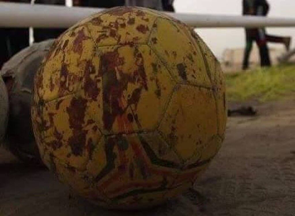 Παγώνει το αίμα μόνο και μόνο στο άκουσμα της είδησης πως ένας ποδοσφαιριστής σκότωσε τον μικρό του γιο ο οποίος έπασχε από κορονοϊό…