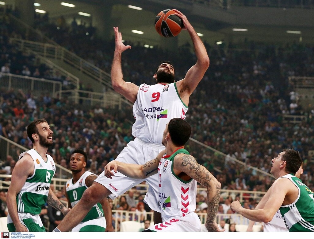 ΓΙΑΝΝΗΣ ΜΠΟΥΡΟΥΣΗΣ (14 ριμπάουντ): Στην εκτός έδρας νίκη (77-68) της Λαμποράλ Κούτσα επί της Ρεάλ Μαδρίτης στις 5 Φεβρουαρίου 2016