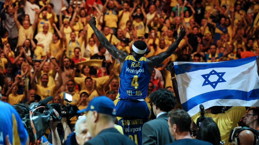 Euroleague: Η Μακάμπι θυμήθηκε τον τίτλο με πρωταγωνιστή τον Ράις (video+photos)