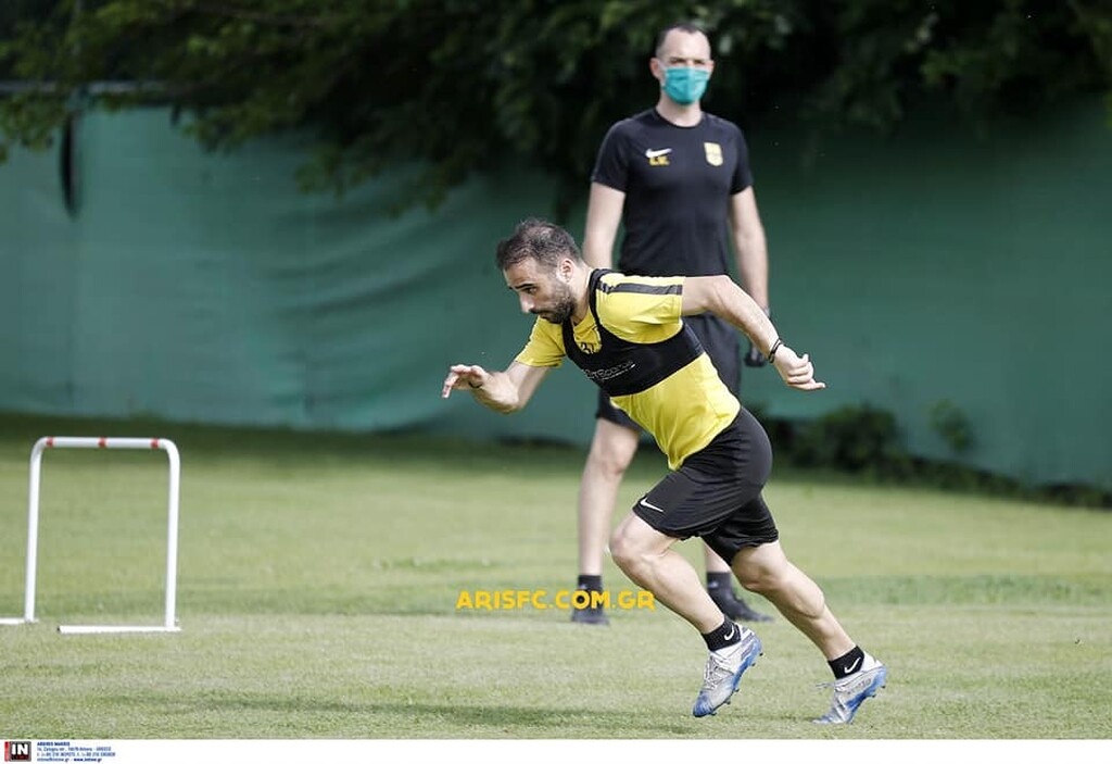 Επέστρεψε ο Άρης: Πρώτη ομαδική με μάσκες και αποστάσεις (photos)