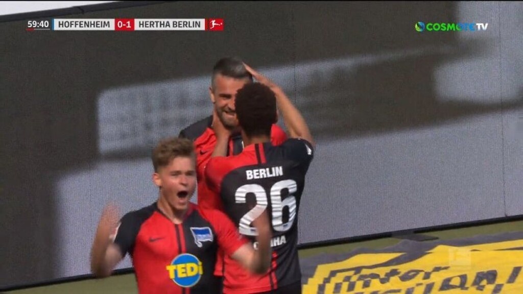 Bundesliga: Σύσταση για... αποστάσεις στους πανηγυρισμούς (photos)