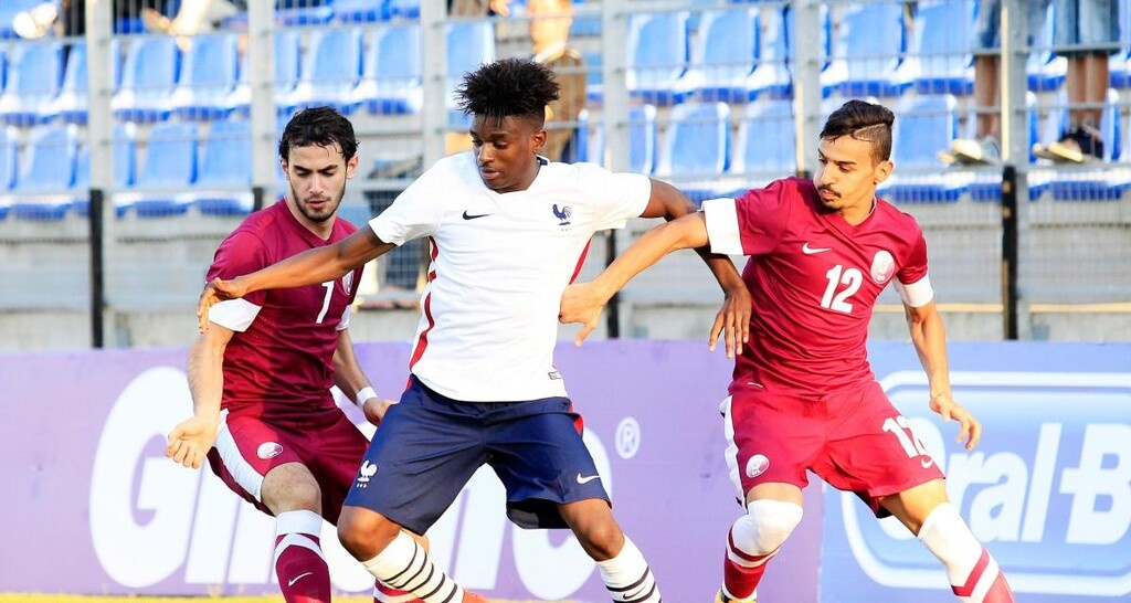 ΣΟΚ: Ποδοσφαιριστής βρέθηκε νεκρός στο σπίτι του (photos&video)