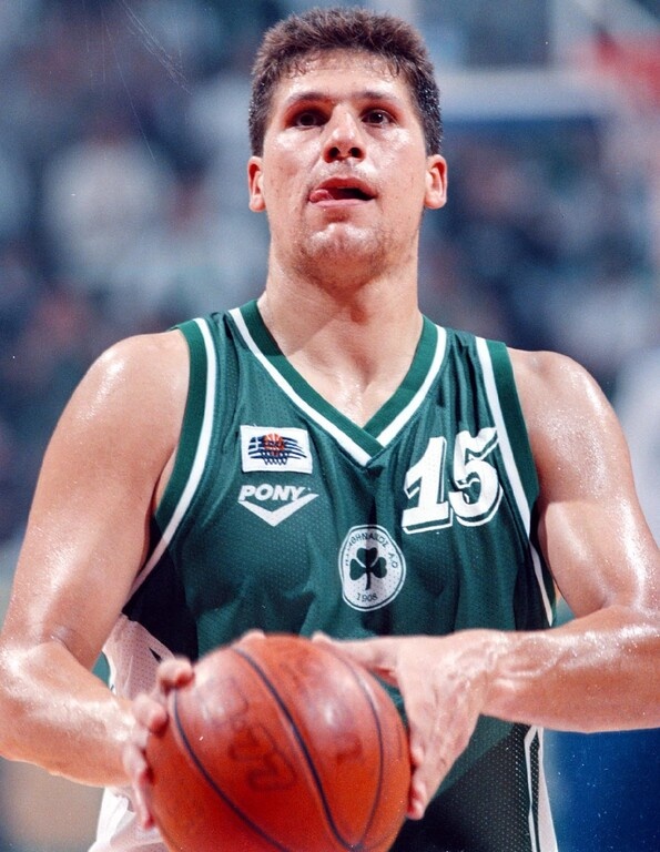 Φάνης Χριστοδούλου: Ο «Μπέμπης» μεγάλωσε αλλά μόνο στην ηλικία! (video+photos)