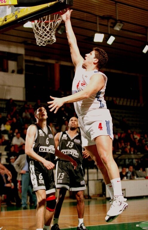 Φάνης Χριστοδούλου: Ο «Μπέμπης» μεγάλωσε αλλά μόνο στην ηλικία! (video+photos)