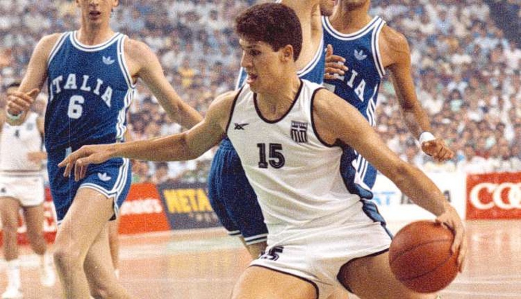 Φάνης Χριστοδούλου: Ο «Μπέμπης» μεγάλωσε αλλά μόνο στην ηλικία! (video+photos)