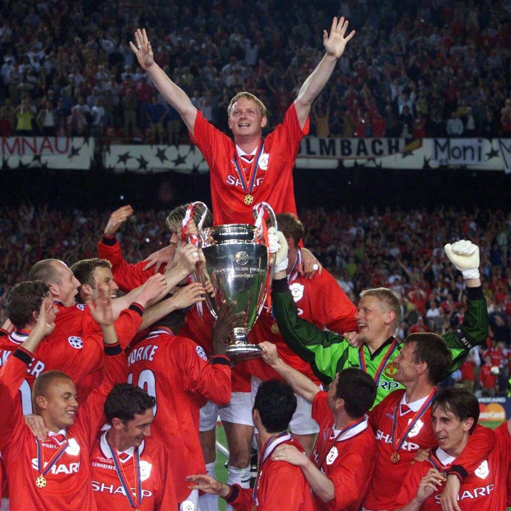 Champions League: Όταν η Μάντσεστερ Γιουνάιτεντ σόκαρε τη Μπάγερν (photos+video)