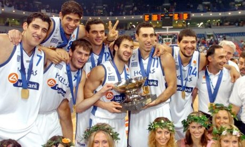 FIBA: Θυμήθηκε την ελληνική κορυφή του 2005 (video+photos)