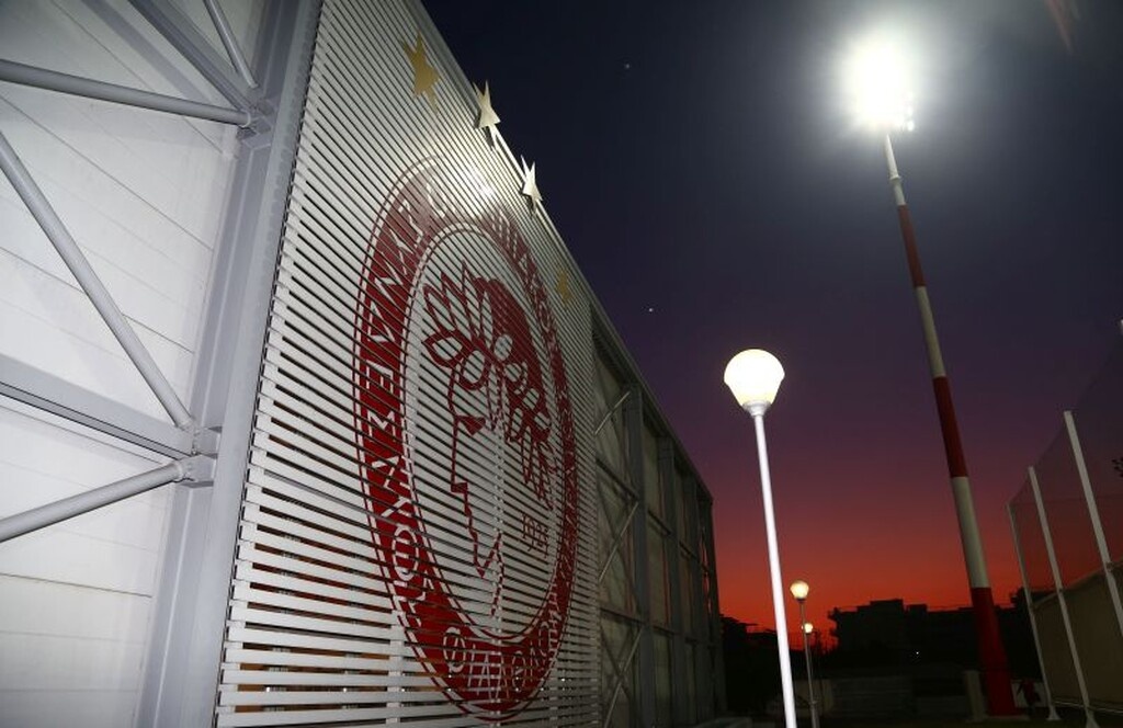 Σε ό,τι αφορά τον Μπούα, ο Ολυμπιακός τον έχει στο... περίμενε. Αν πάντως, ο παίκτης καταλήξει στη Μπεσίκτας τότε θα μείνει ελεύθερο το έδαφος για τους άλλους δυο.