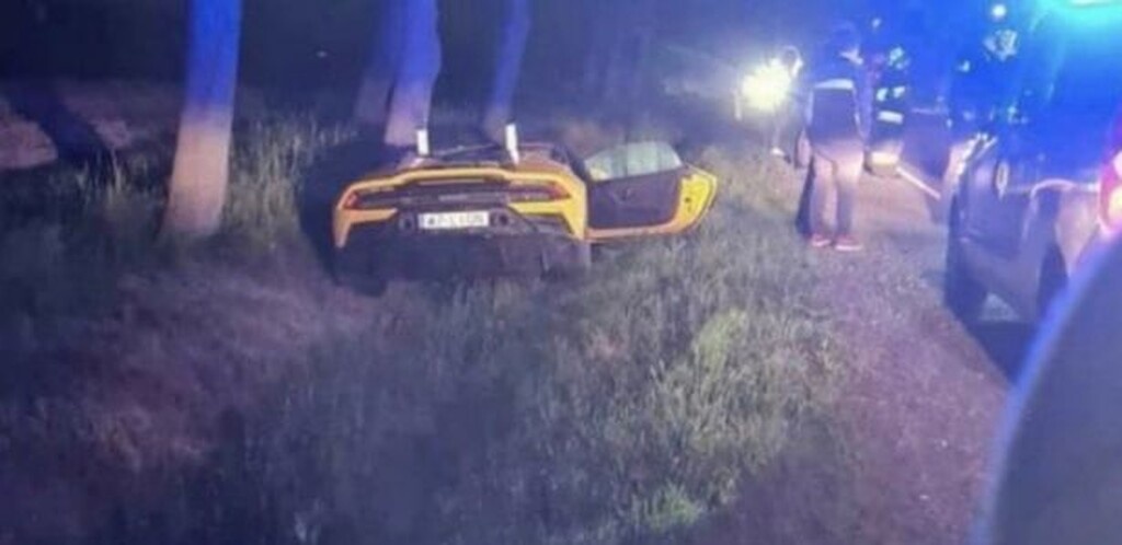 Σοκαριστικό τροχαίο για τερματοφύλακα της Παρί (photos)