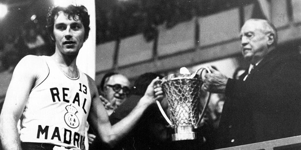 Κλίφορντ Λιουκ – 5 τρόπαια με τη Ρεάλ Μαδρίτης (1964, 1965, 1967, 1968, 1974)